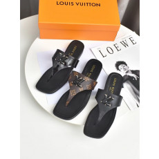 [당일] Louis Vuitton 루이비통 셰이크 플랫 끈 샌들 93295-2